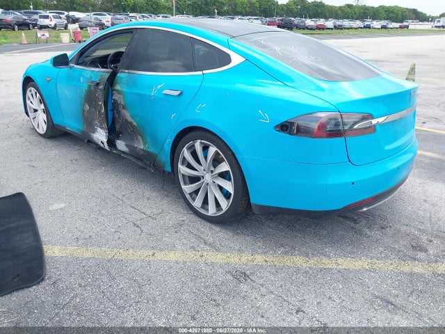 2013 TESLA MODEL S 5YJSA1DN9DFP27016 Photo 2