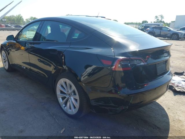 2021 TESLA MODEL 3 5YJ3E1EA3MF977601 Photo 2
