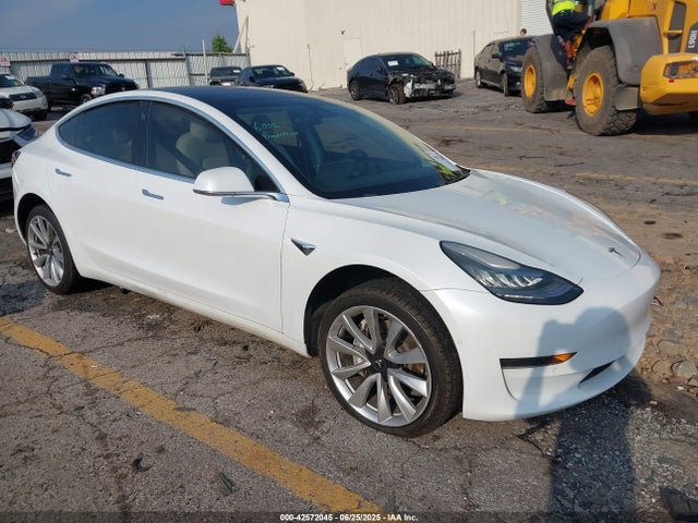 2019 TESLA MODEL 3 5YJ3E1EA4KF444945 Photo 0