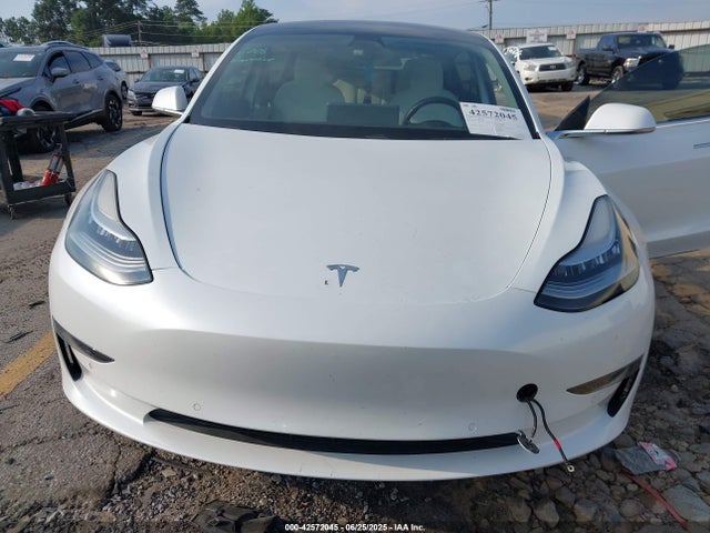 2019 TESLA MODEL 3 5YJ3E1EA4KF444945 Photo 5