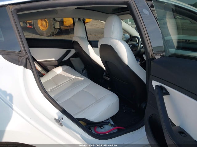 2019 TESLA MODEL 3 5YJ3E1EA4KF444945 Photo 7
