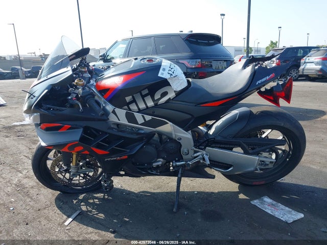 Aprilia 2023 2023 ZD4KYUB06PS000769 Image 13