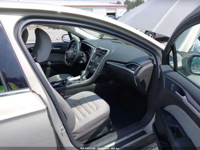 Ford 2015 2015 3FA6P0UU3FR170662 Image 5