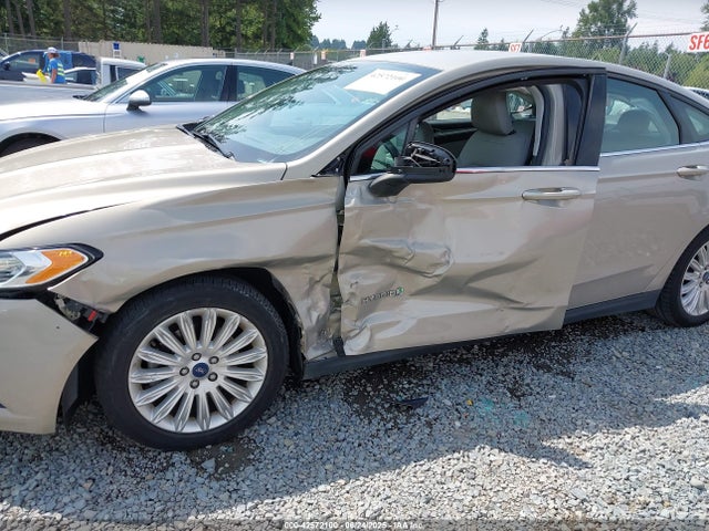 Ford 2015 2015 3FA6P0UU3FR170662 Image 6