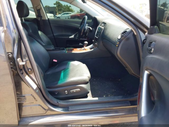2007 LEXUS IS 350 JTHBE262575015278 Photo 4