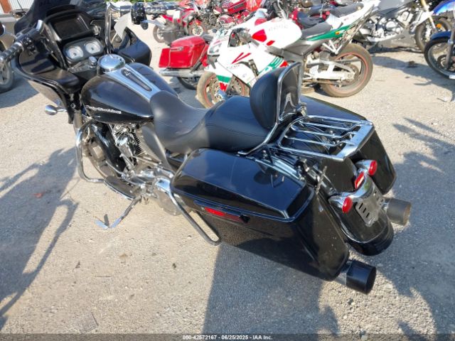 2019 HARLEY-DAVIDSON FLTRX 1HD1KHC16KB622674 Photo 2