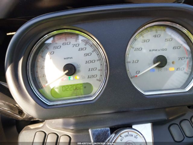 2019 HARLEY-DAVIDSON FLTRX 1HD1KHC16KB622674 Photo 6