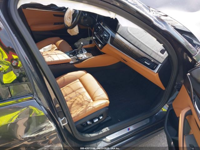 2020 BMW 540I WBAJS3C04LCD69099 Photo 4