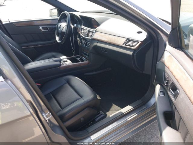 2011 MERCEDES-BENZ E 350 WDDHF5GB2BA461693 Photo 4