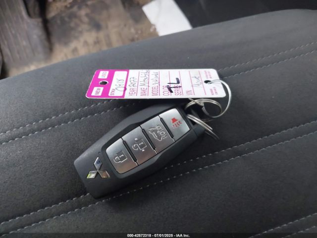 2022 MITSUBISHI OUTLANDER JA4J4UA8XNZ013789 Photo 10