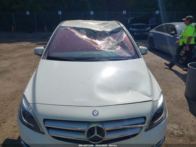 WDDVP9ABXGJ009093 Mercedes-Benz B-Class