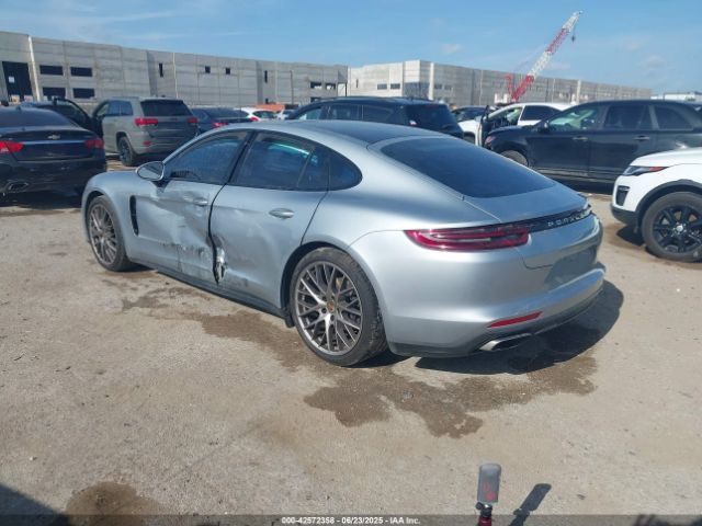 2019 PORSCHE PANAMERA WP0AA2A79KL102536 Photo 2