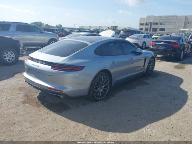 2019 PORSCHE PANAMERA WP0AA2A79KL102536 Photo 3