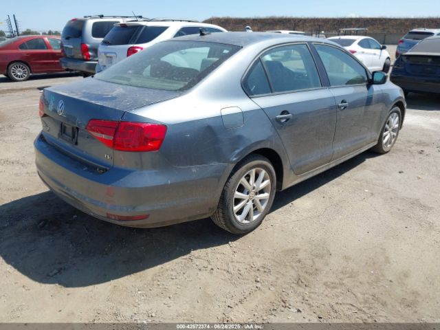 3VWD17AJ9FM208976 Volkswagen 2015