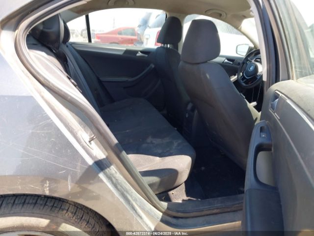 3VWD17AJ9FM208976 Volkswagen 2015