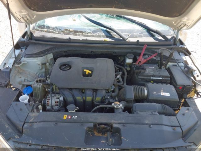 2019 HYUNDAI ELANTRA 5NPD84LF0KH497395 Photo 9