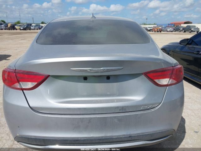 1C3CCCAB5GN130220 Chrysler 2016