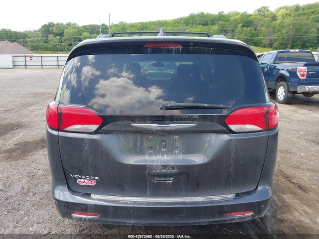 Chrysler Voyager 2020 2C4RC1DG4LR265087 Image 16