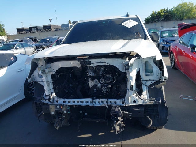 3GTPHCEKXPG300556 GMC l3b