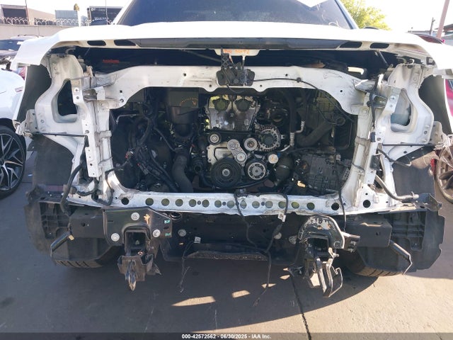 3GTPHCEKXPG300556 GMC l3b