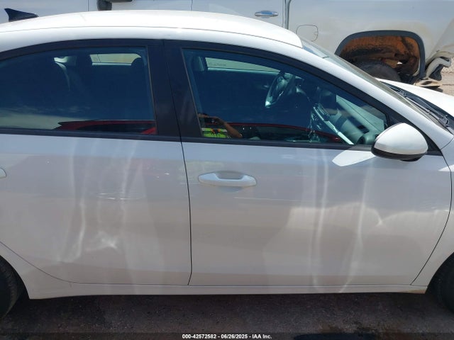 3KPF24AD5ME361931 KIA mpi nu