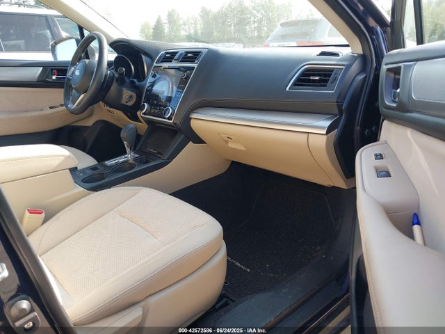 4S4BSACC5J3299835 Subaru u5