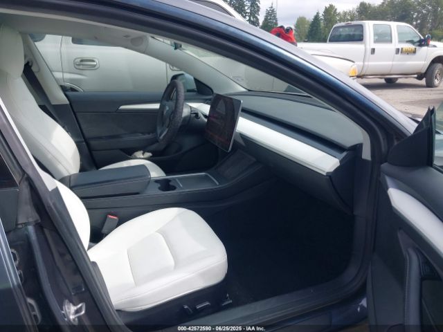 2021 TESLA MODEL 3 5YJ3E1EA3MF092637 Photo 4