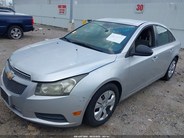 1G1PA5SH3E7217240 Chevrolet luw