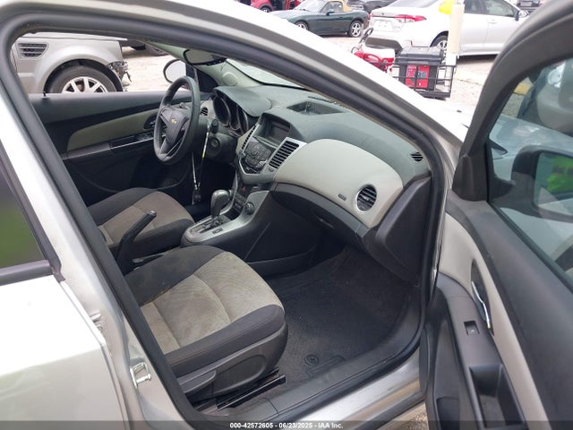 1G1PA5SH3E7217240 Chevrolet luw