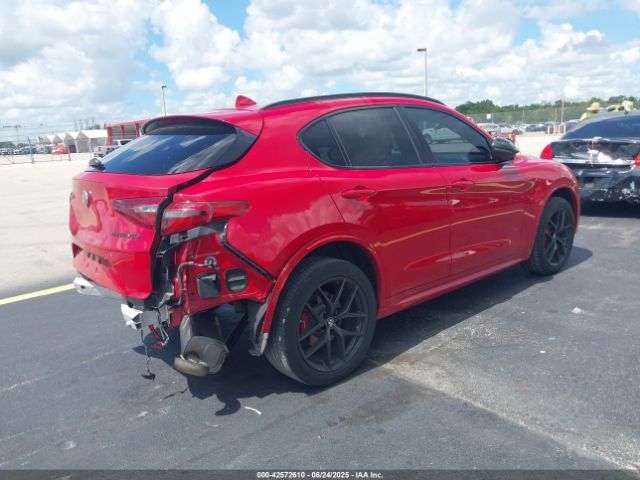 2020 ALFA ROMEO STELVIO ZASPAKBN1L7C86816 Photo 3