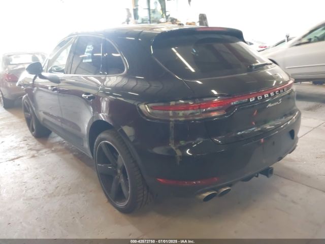 2019 PORSCHE MACAN WP1AB2A51KLB30602 Photo 2
