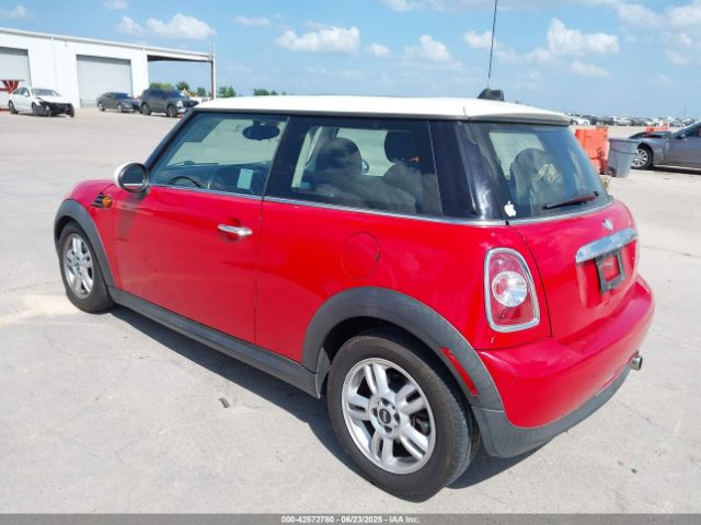 2012 MINI COOPER HARDTOP WMWSU3C52CT542027 Photo 2