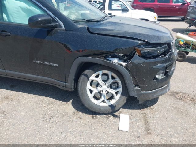 3C4NJDBN4RT100797 Jeep 2024