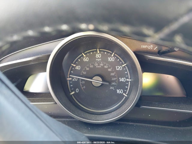 JM1BN1V75H1116757 Mazda pe