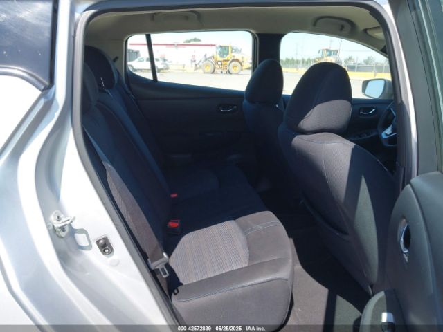 2019 NISSAN LEAF 1N4BZ1CP4KC320345 Photo 7