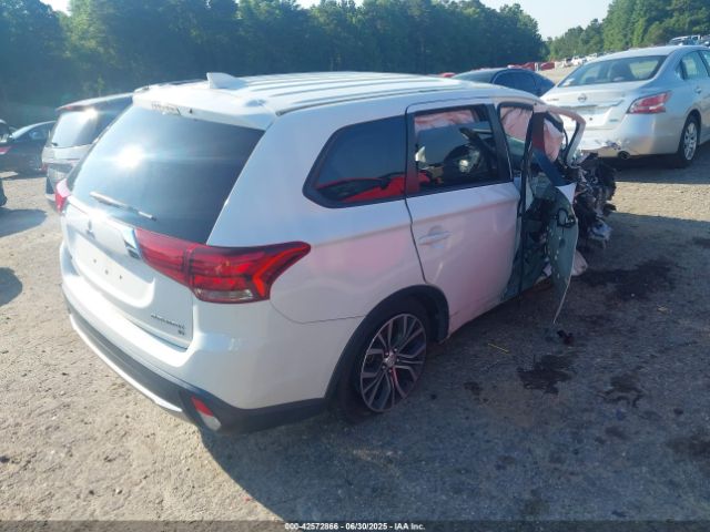 2017 MITSUBISHI OUTLANDER JA4AD3A39HZ024348 Photo 3