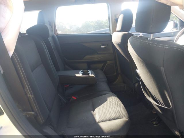 2017 MITSUBISHI OUTLANDER JA4AD3A39HZ024348 Photo 7