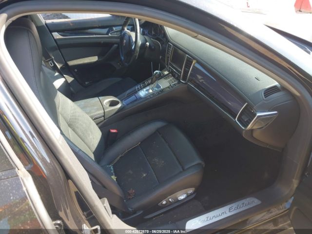 2013 PORSCHE PANAMERA WP0AA2A76DL017639 Photo 4