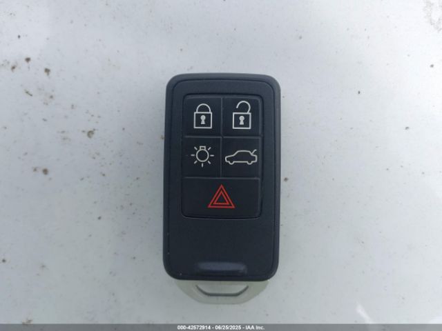 2015 VOLVO XC60 YV4612RM6F2659087 Photo 10