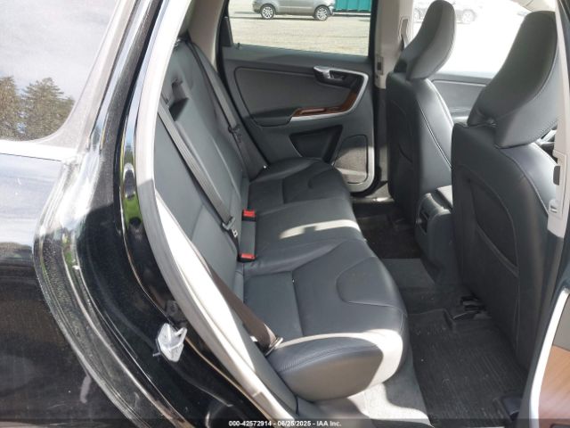 2015 VOLVO XC60 YV4612RM6F2659087 Photo 7