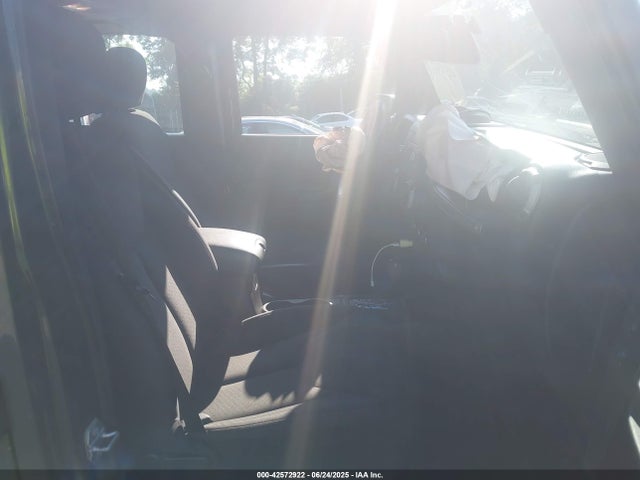 1C4BJWDG4FL736026 Jeep Wrangler