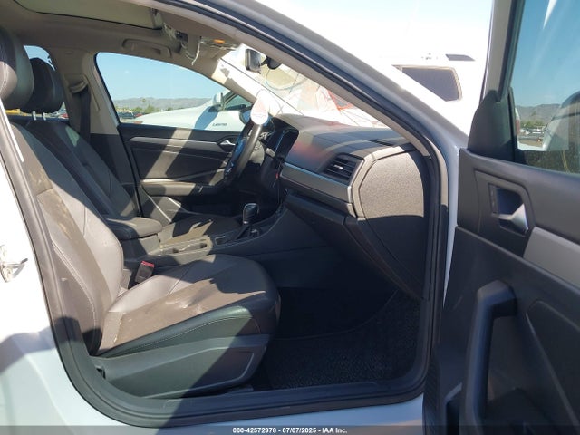 3VWC57BU1KM132219 Volkswagen 1.4 tsi