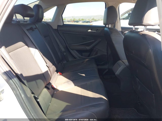 3VWC57BU1KM132219 Volkswagen 1.4 tsi