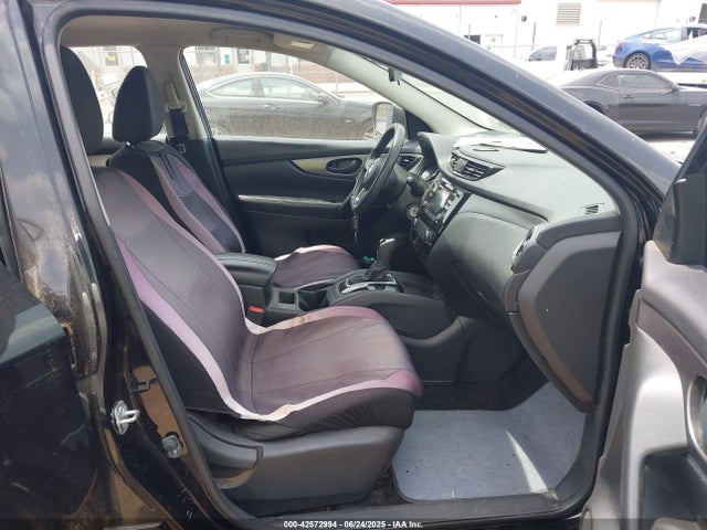 2017 Nissan Rogue Sport S მანქანა იყიდება აუქციონზე, vin: JN1BJ1CRXHW132717, აუქციონის ნომერი: 42572994