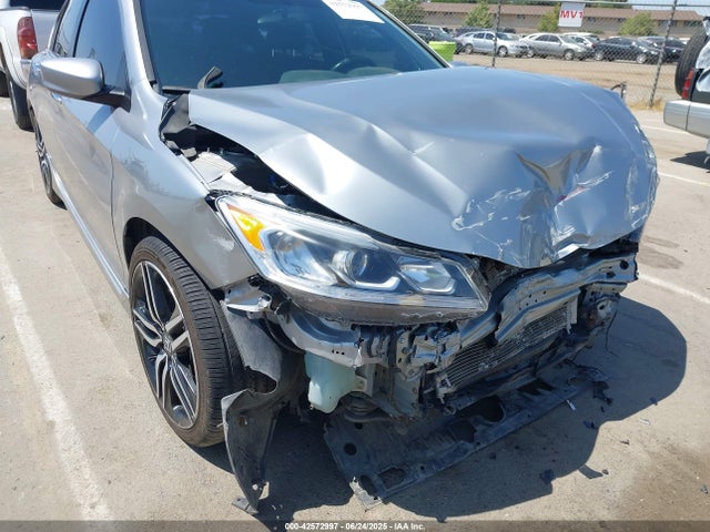 Honda k24w1 2017 1HGCR2F58HA272756 Image 19