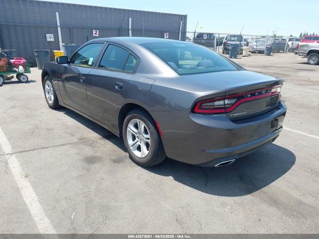 2C3CDXBG9GH104551 Dodge 2016