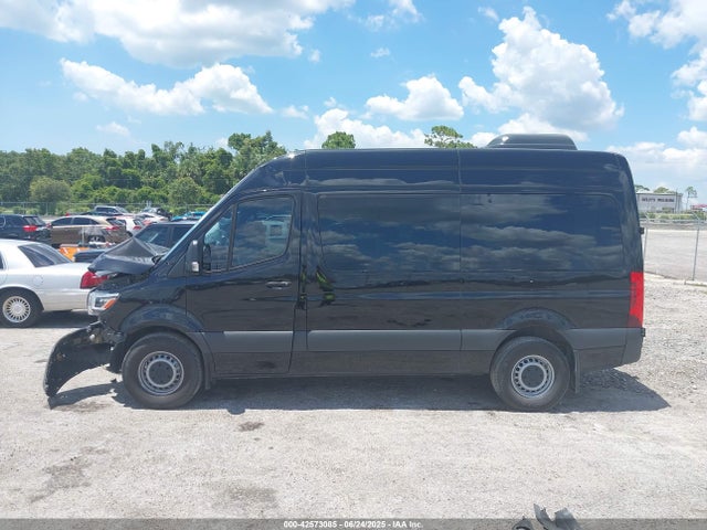 W1Z4NFHY0PP602518 Mercedes-Benz om654