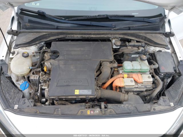 2019 HYUNDAI IONIQ HYBRID KMHC65LC2KU140184 Photo 9