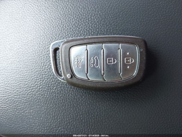2019 HYUNDAI IONIQ HYBRID KMHC65LC2KU140184 Photo 10