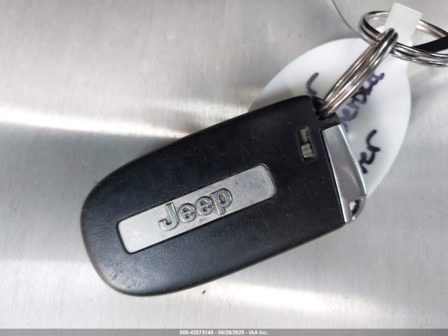 1C4RJEBGXHC788582 Jeep Grand Cherokee